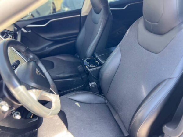 2015 Tesla Model S 85 - Image 9