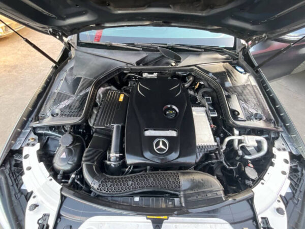 2018 Mercedes-Benz C-Class C 300 - Image 11